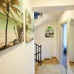 Villa Lidya *