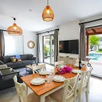Villa Lidya